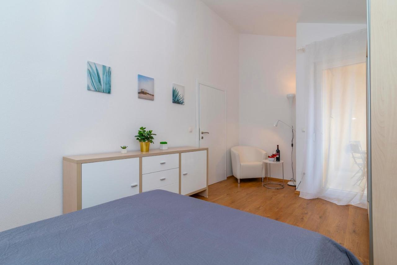 Apartment Angela Traù Esterno foto