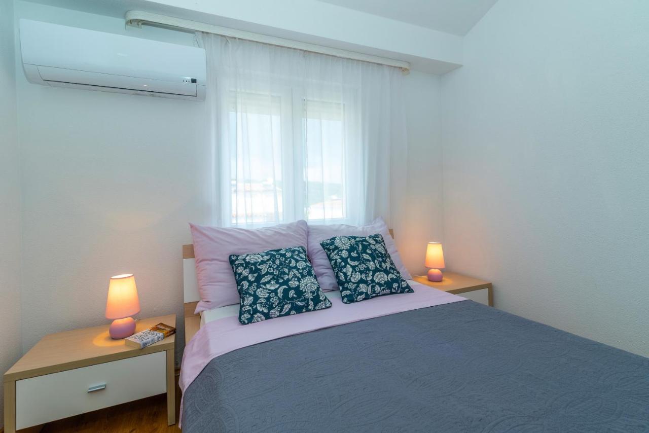 Apartment Angela Traù Esterno foto